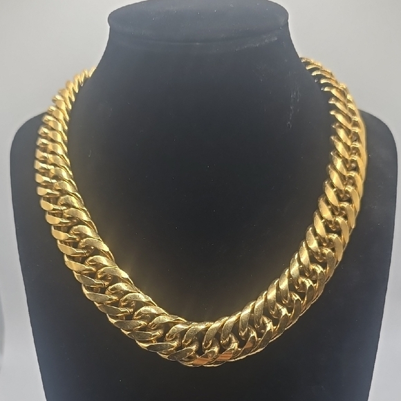 Givenchy Vintage Gold Chunky Cuban Chain Necklace 80's - Picture 1 of 5